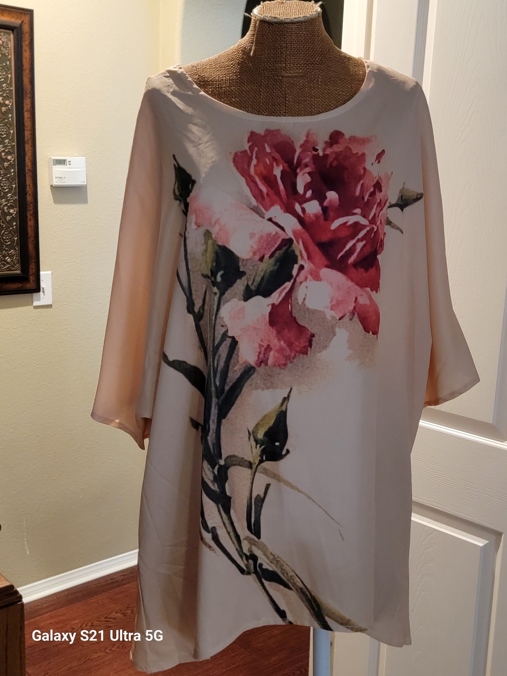 Blush Floral Tunic Top with Watercolor Rose** Brand New